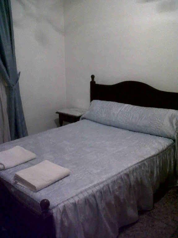 Hostal Medina Olvera Luaran gambar
